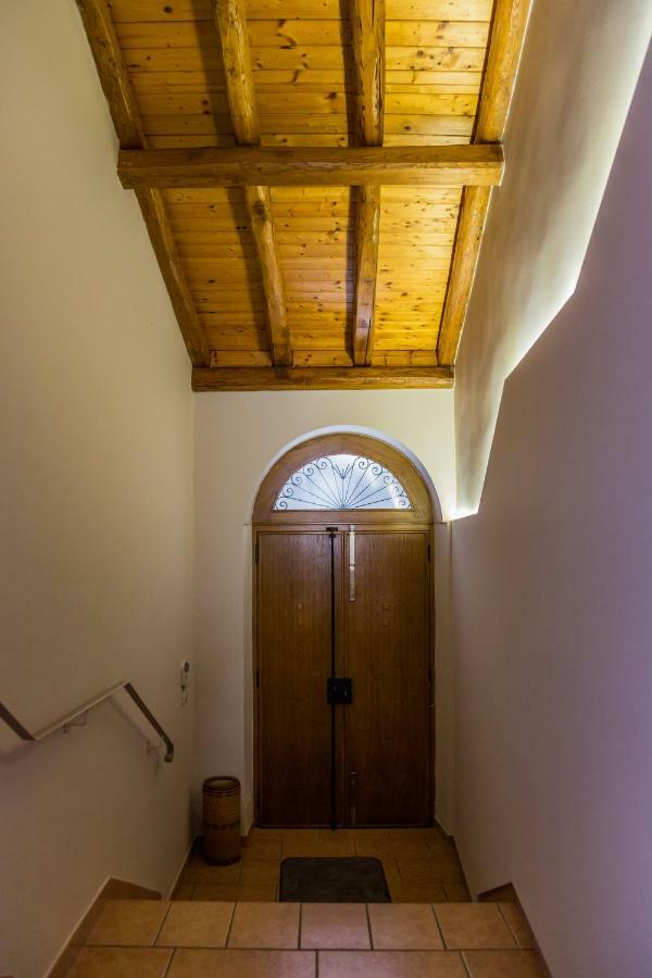 B&B Cortile Aurora Bronte Bagian luar foto
