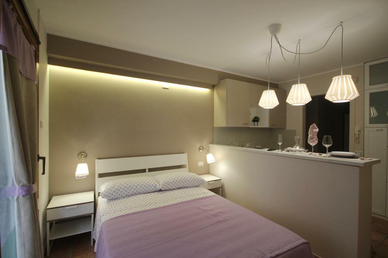 B&B Cortile Aurora Bronte Bagian luar foto